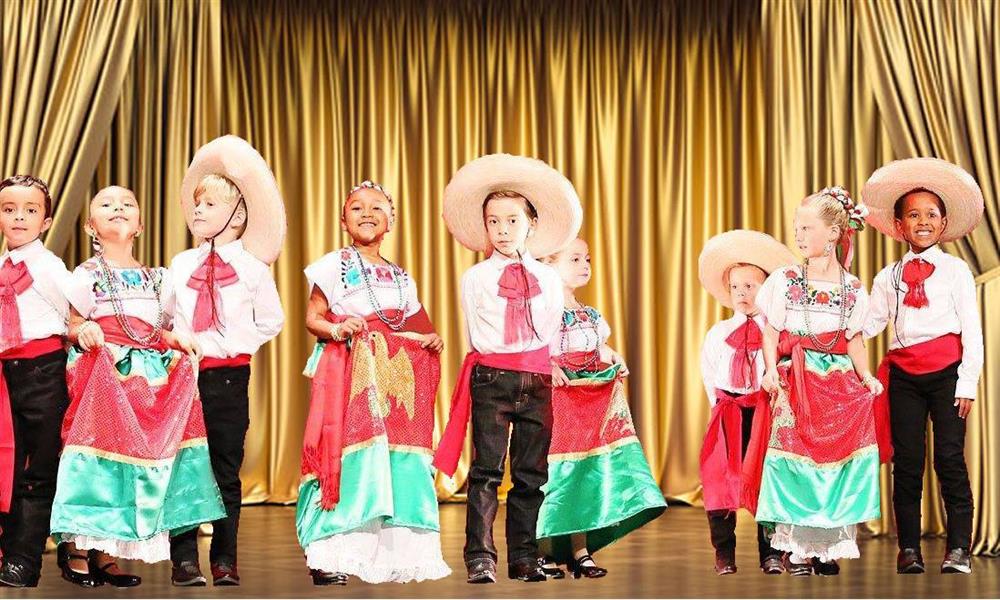 Children ballet folklorico dance classes in Houston 