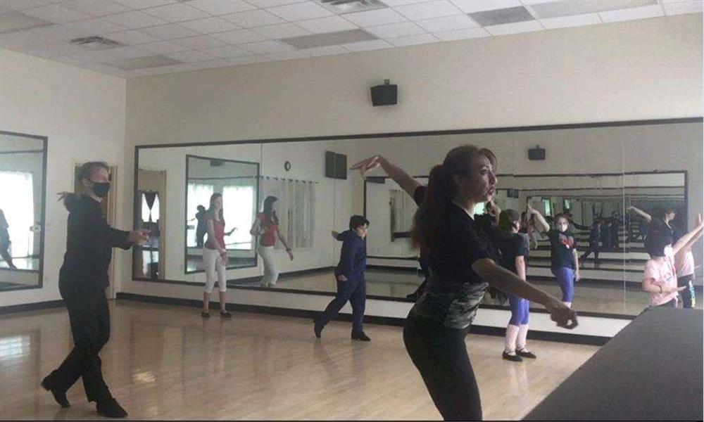 Teen bring-a-friend pre-DanceSport dance class in Houston