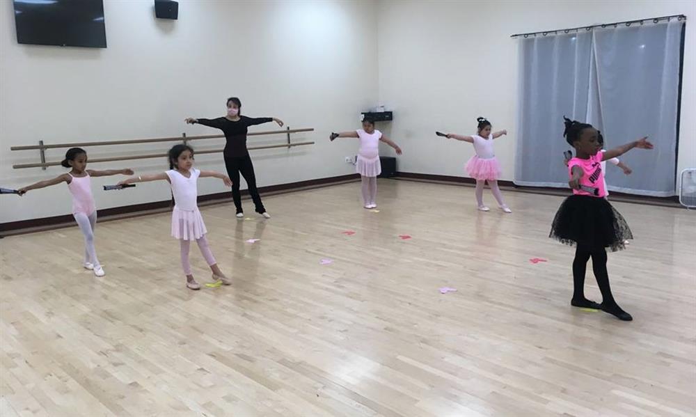 Clase de ballet de verano para adolescentes de 8 a 12 años